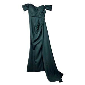 Emerald Green Off the Shoulder Long Train Layered Pleated Bridesmaid Gown Size 8